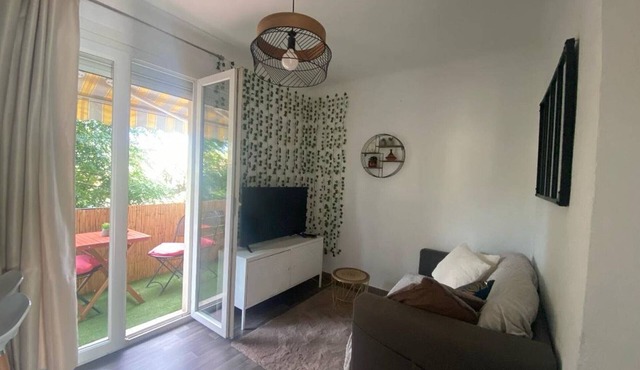 Beautiful 2nd-floor apartment, bright - 4 guests