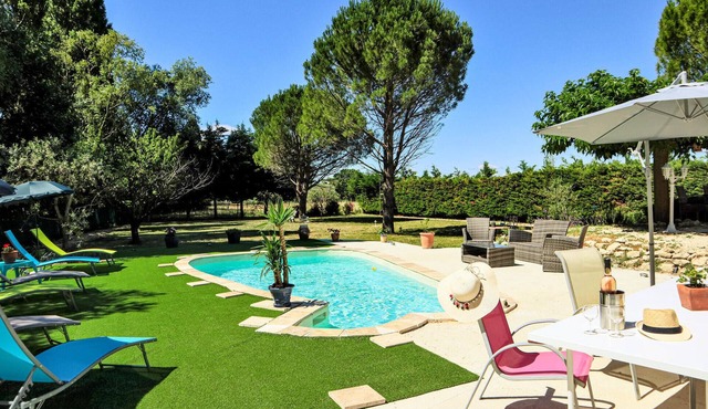 Beautiful home in Valréas