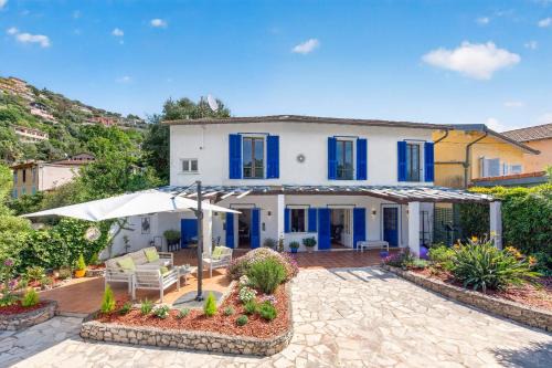 Belle maison à Menton avec jardin de citronniers