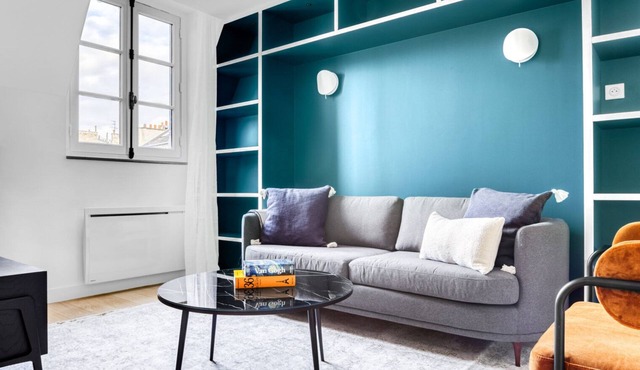 Blueground | Invalides, concierge, a/c, nr museums