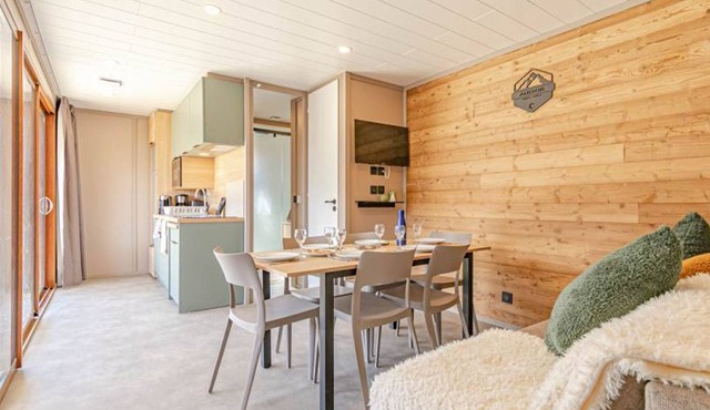 Bright chalet with view, 6 ppl, in Aussois