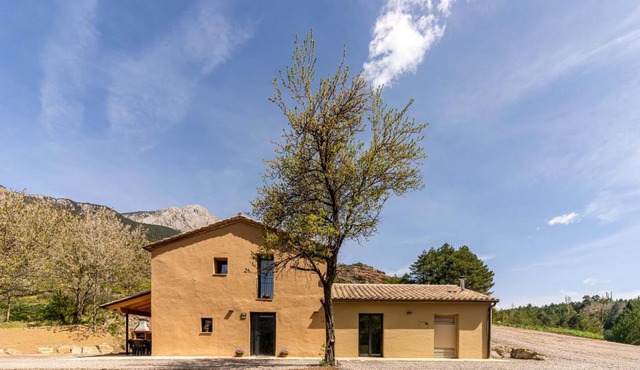 Cal Parraquer - Turisme rural al peu del Pedraforca