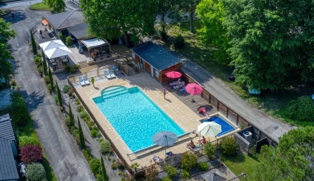 Camping 3 étoiles - Piscine - ccbfgfd