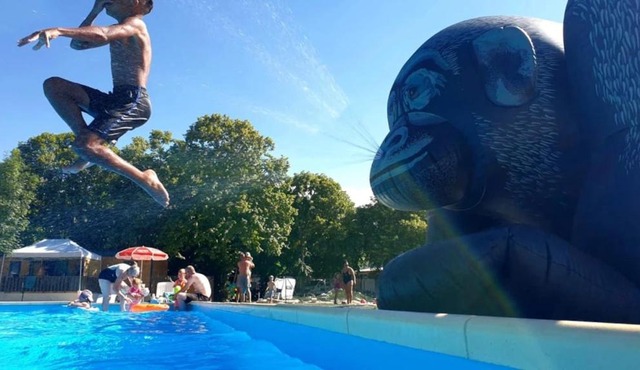 Camping 3 étoiles - Piscine - ccbgbi0