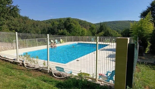 Camping 3 étoiles - Piscine - ccbfeai