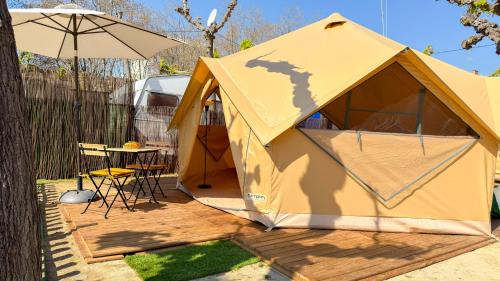 Camping Costa Dorada Tienda Arena