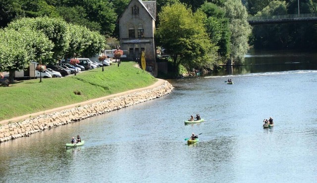 Campsite La Garenne* - La Cabane Head to head 2 people