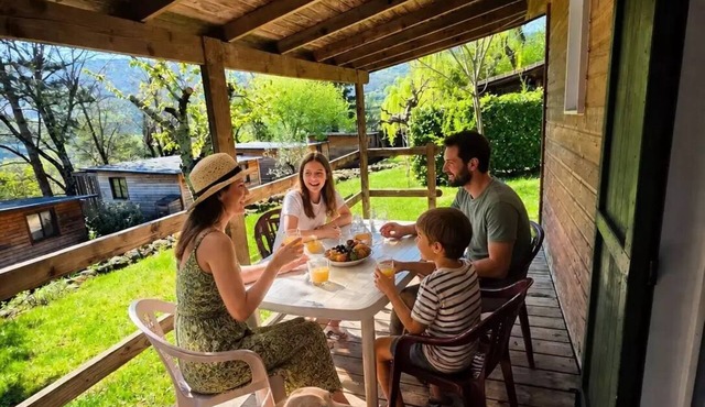 Campsite Les Lavandes * - Chalet ROMARIN basic + 5 people