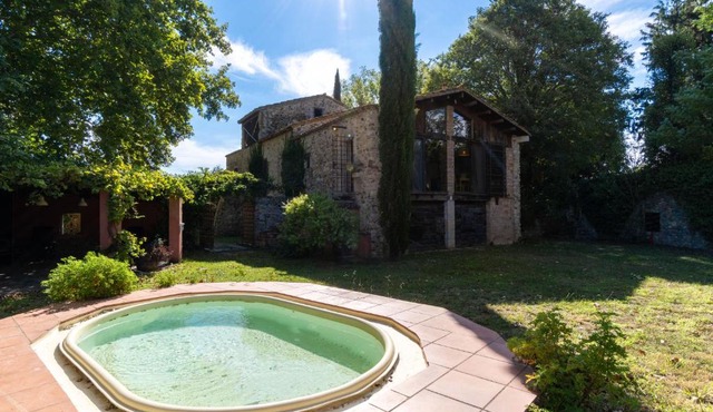 Can Cirili Rustic Romantic apartment for couples or family events