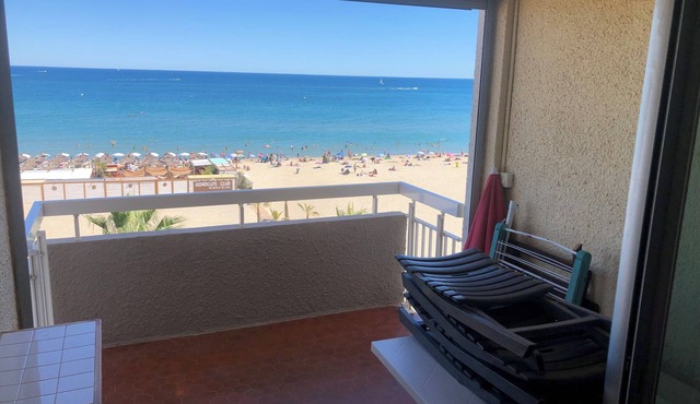 Canet-Plage, T2 40 M2+terrasse 8M2, covered parking, air conditioning, wifi fiber.
