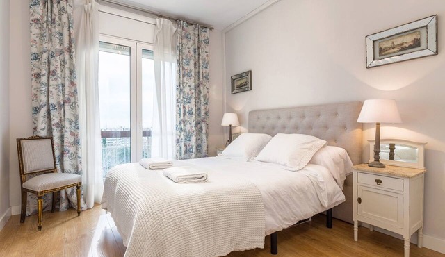 Casa Camelies apartment close to Park Guell - FREE WIFI