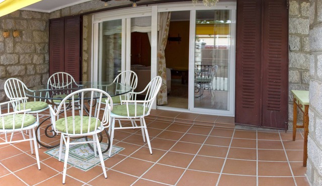 Casa de Piedra, Acogedora en Invierno, Fresca en Verano, Todas las Comodidades