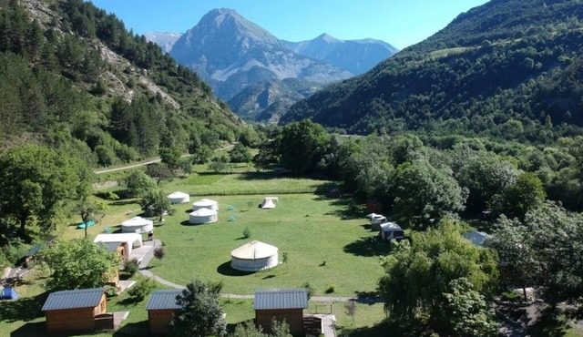 Chalet 3 étoiles - ccbgche
