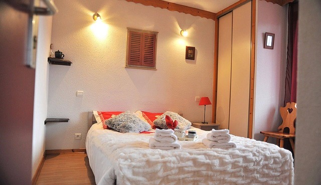 CHALET DE LA YODINE - GITE 27 PEOPLE IN SAVOIE - TARENTAISE VANOISE Bedroom 6