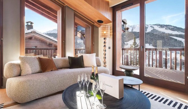 Chalet de luxe avec jacuzzi et vues panoramiques à Courchevel 1650 - FR-1-563-133