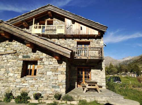 Chalet la Tuilière*