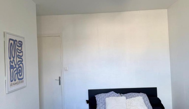 Chambre privée dans un appartement cosy et lumineux