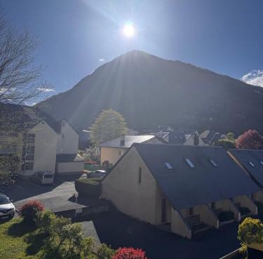 Charmant T2 cœur village vue Pyrénées
