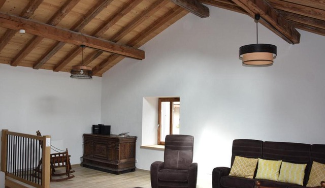 Charmante Maison de Village Rénovée - Près de Pralognan-La-Vanoise, 10 Pers, 3 Niveaux, Balcon Sud - FR-1-464-203