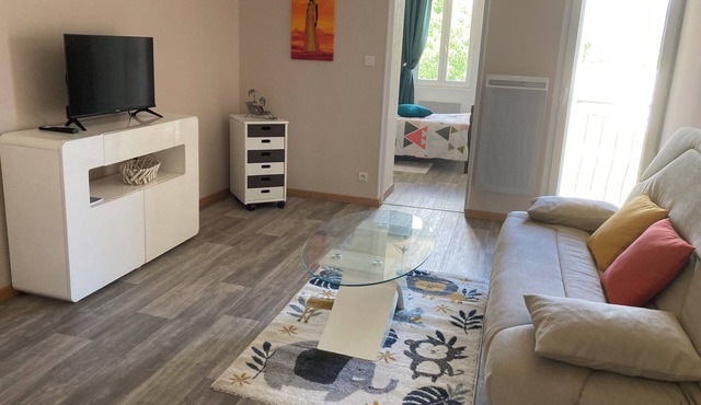 Charming 60-m2 apartment in the heart of the village of Bousquet d'Orb, 34260
