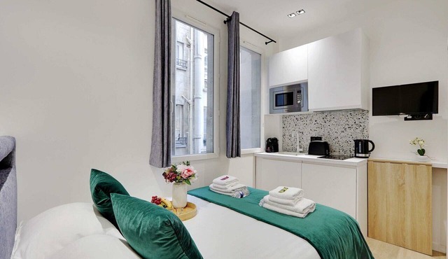 Charming AC Studio Center of Paris
