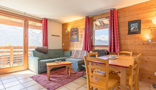 Charming Duplex in Aussois - 6 ppl, Balcony, Parking