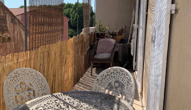 Charming loft in the city center between Aix-en-Provence and Marseille, near the beaches