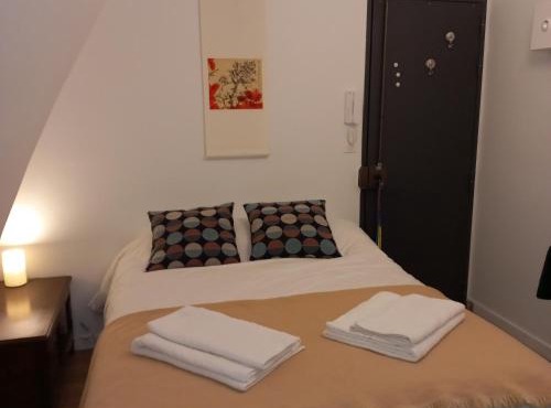 Charming room - famous Marais neighborhood