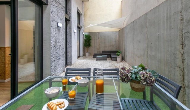 Chic and Modern Apartments in Gracia