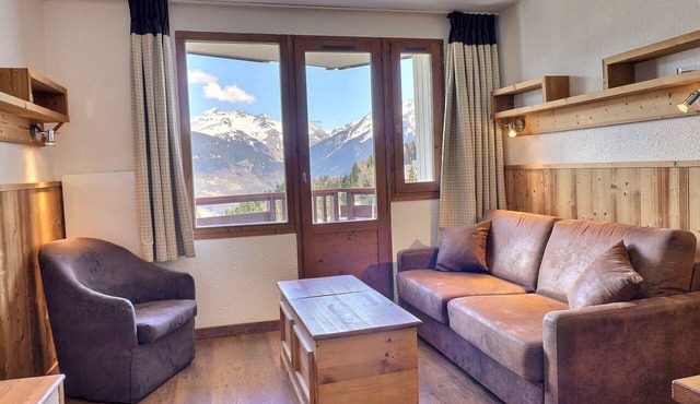 Comfortable 2-room, ski-in/ski-out, near shops