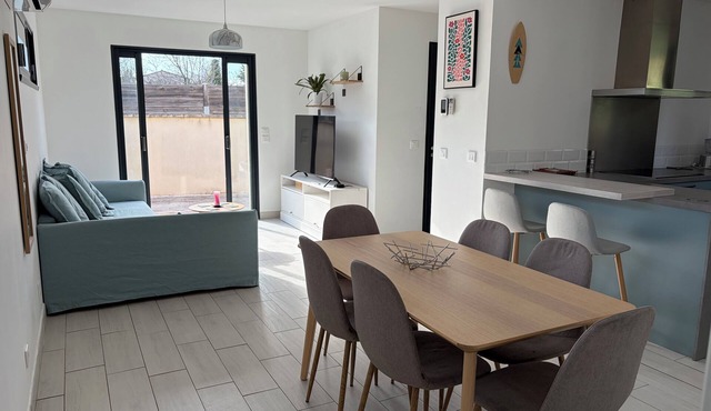 Comfortable modern house in Pelissanne