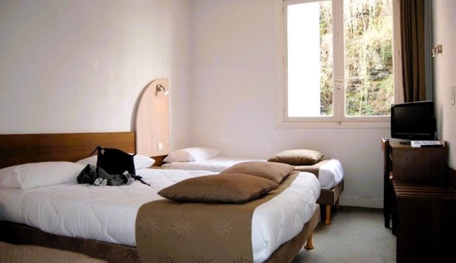 Comfortable Stay Rooms & Convenient Parking