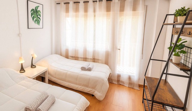 Corporate or Formative Lodging 4 rooms/6 beds