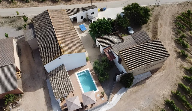 Country House 'Cal Peret Miquelet' with Mountain View, Private Pool and Wi-Fi