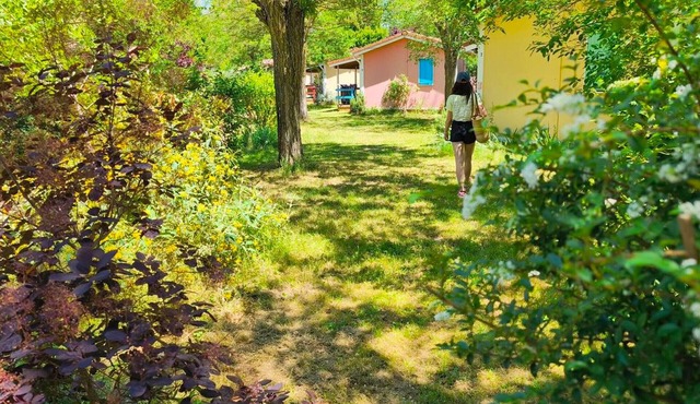 Cozy Chalet with Terrace - Sleeps 7