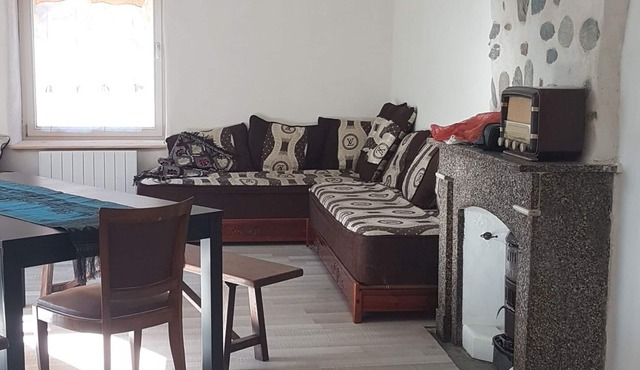 Cozy apartment in the mountains, unlimited skiing and cycling