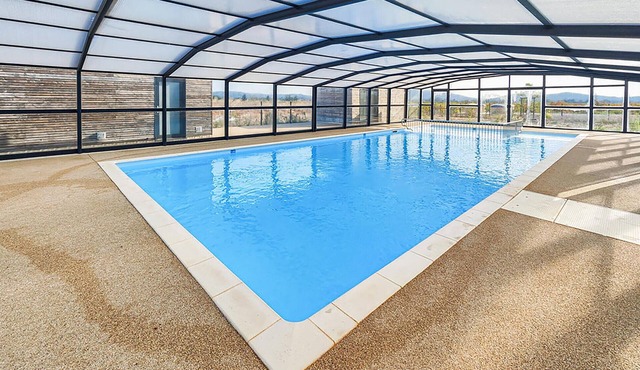 Cozy home in Olonzac with heated swimming pool