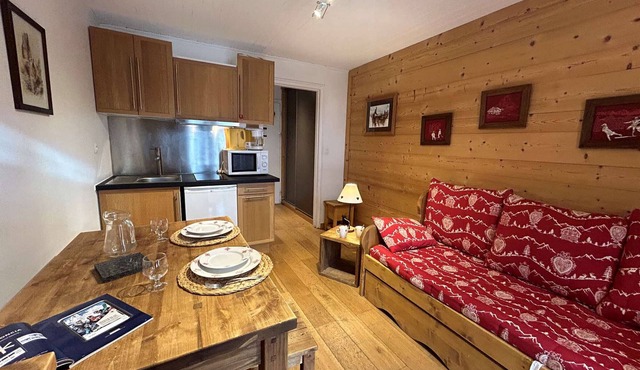 Cozy Mountain Studio for 2, Near Slopes, Méribel