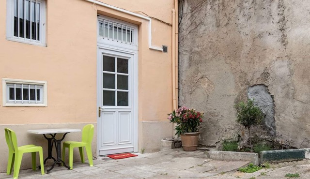Cozy Part-Dieu Apartment Near Train Stations
