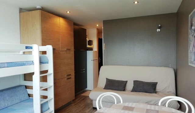 Cozy studio for 3 with Mont Blanc view