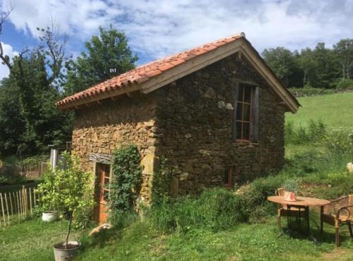 Cozy Tiny House, a former bakery in the heart of the Lot