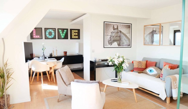Duplex de charme avec balcon · plein centre