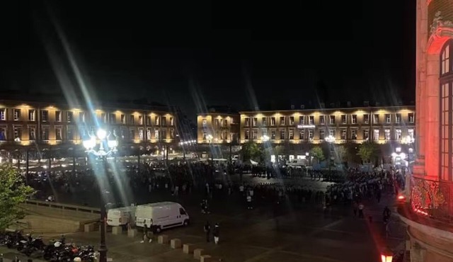 Duplex T2 (Unit 5A) overlooking Place du Capitole