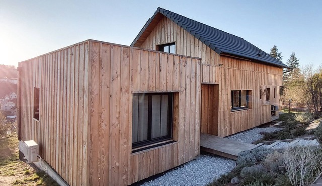Eco-responsible wooden house