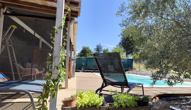 EIFFEL HOUSE built in 1860. Renovated in 2017 with swimming pool, sleeps 5.