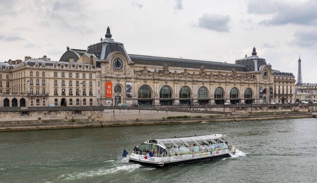 Eiffel Tower 3-Bedroom Luxury Saint-Germain Paris 7