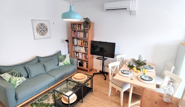 EMILY BEACH-CITY Apartment
