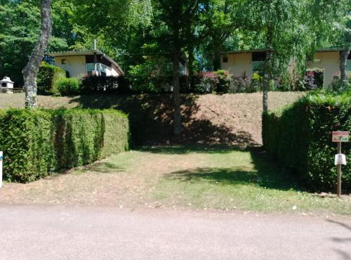 Emplacement nature avec Electricité