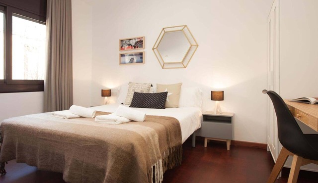 Europa Fira Apartment 12