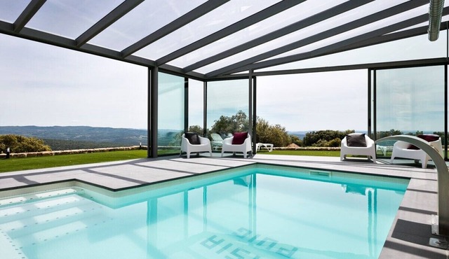 Fabulous Villa for 28 with Heated Pool.
